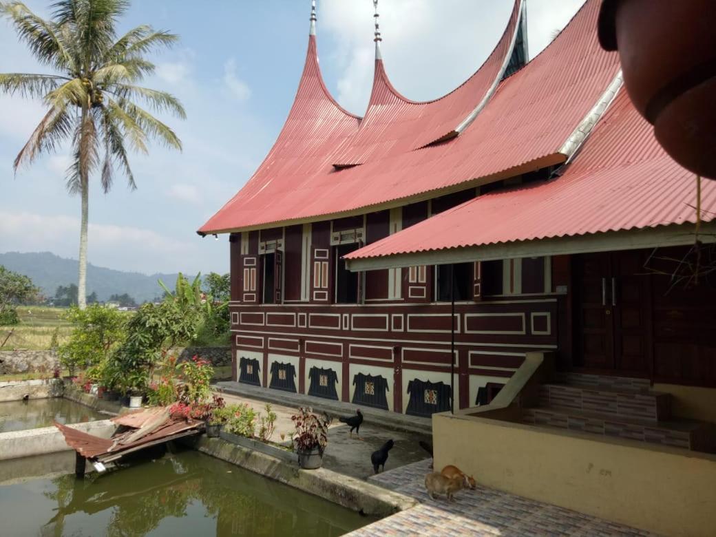 Rumah Gadang Tokama, Simarasok Baso Exterior foto