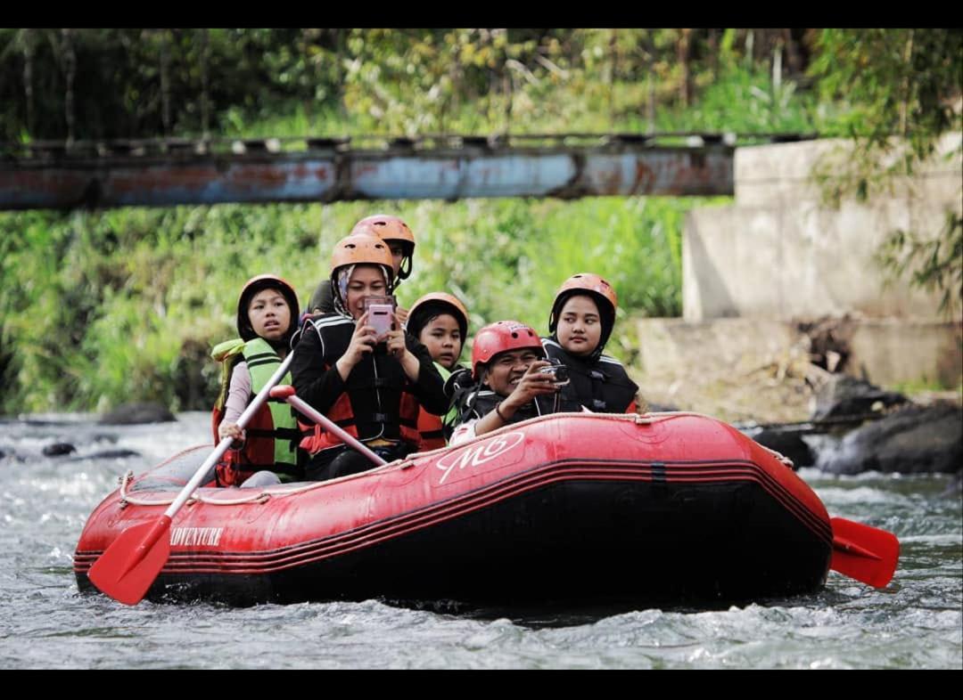 Rumah Gadang Tokama, Simarasok Baso Exterior foto